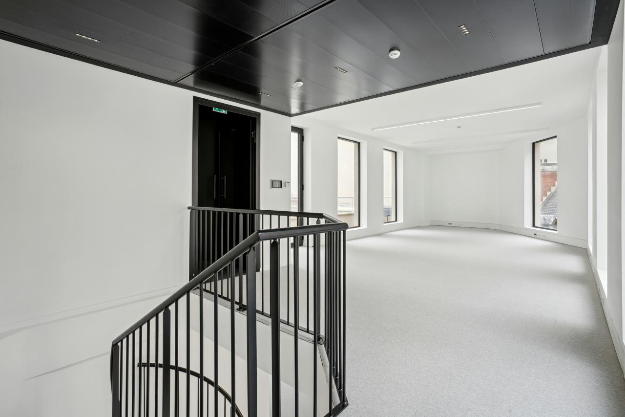 Bureau Paris 493m² Location bureau Paris OLBUR2101144 12